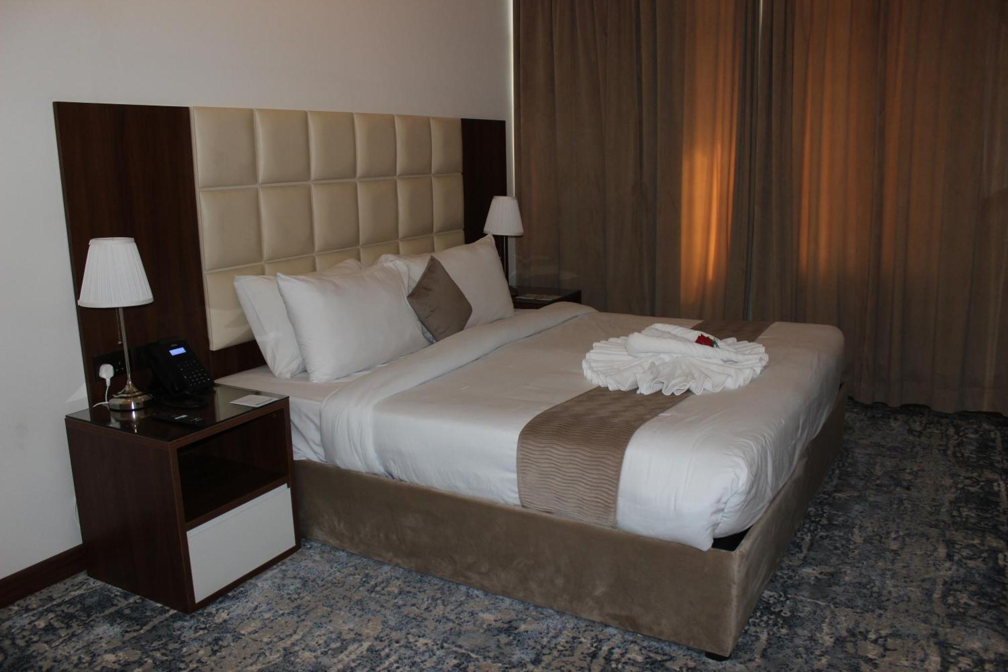 Dolphin Continental Hotel Kuwait City Exterior foto