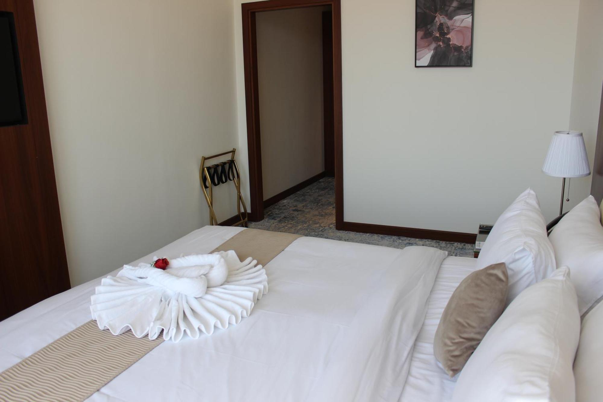 Dolphin Continental Hotel Kuwait City Exterior foto